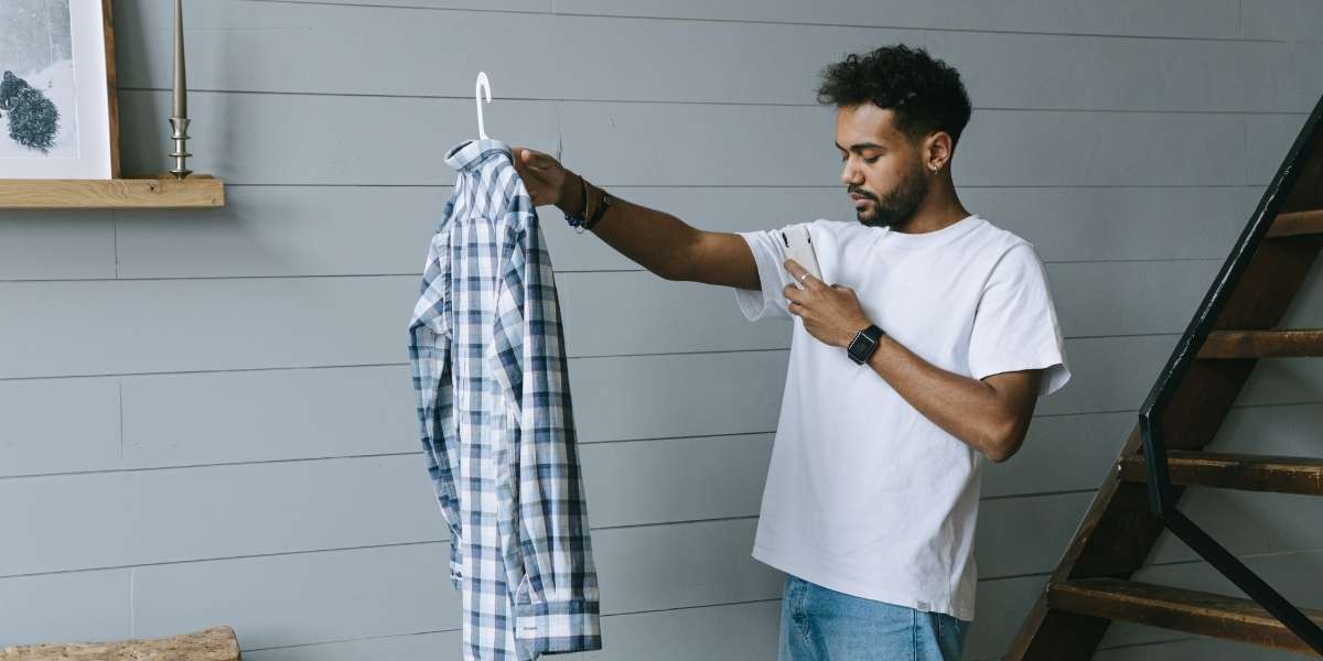 une Chemise Oxford homme