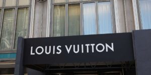 Louis Vuitton vs Gucci